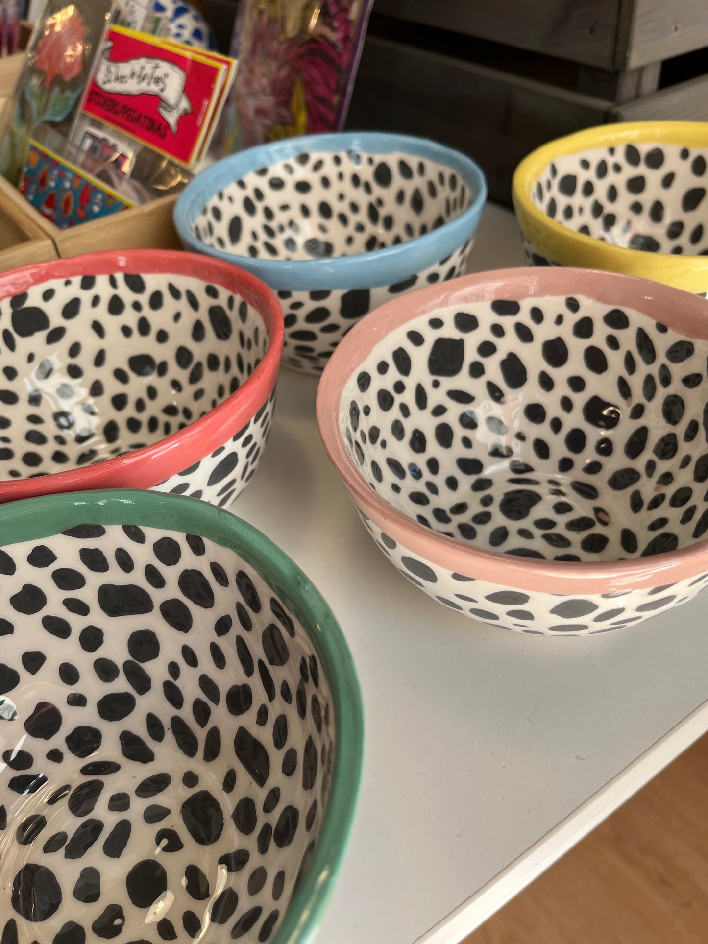 Cuencos print/borde color