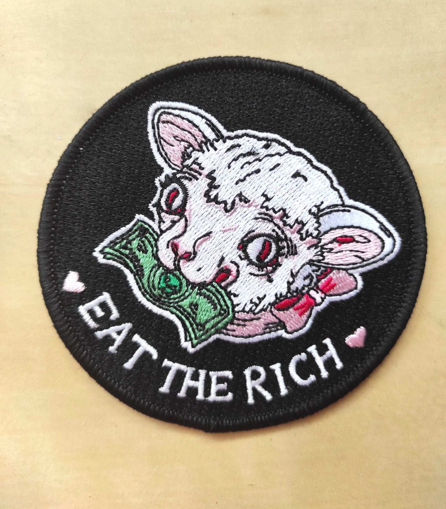 Parche Eat the rich