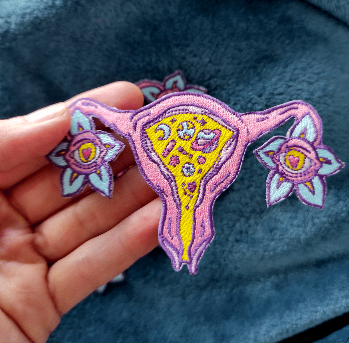 Parche Cosmic uterus