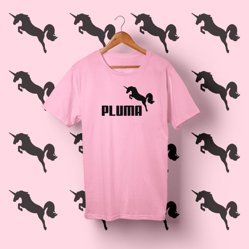 Pluma
