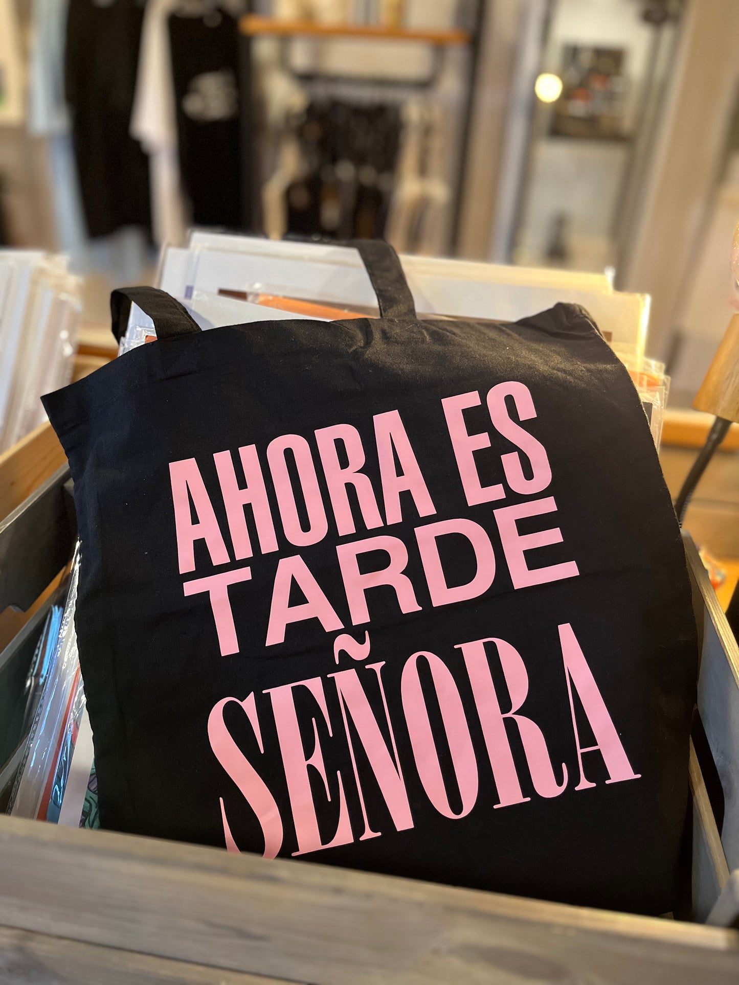 Tote Ahora es tarde Señora