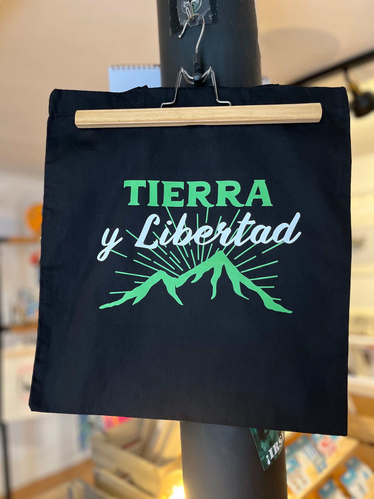 Tote Tierra y libertad